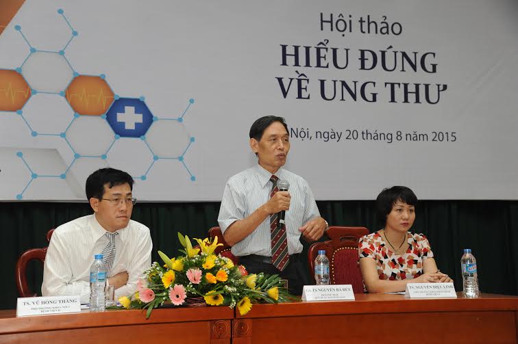 “Hiểu[-]đúng[-]về[-]ung[-]thư”-[-]các[-]chuyên[-]gia[-]lên[-]tiếng